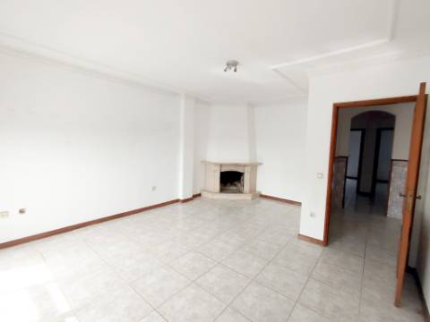 Apartamento T2 em Abergaria-a-Velha