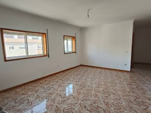 Apartamento T2 em Oliveira de Azeméis