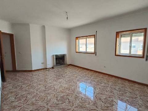 Apartamento T2 em Oliveira de Azeméis
