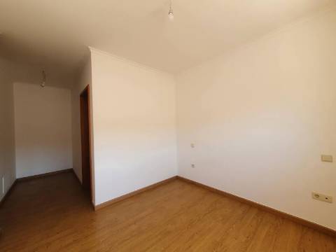 Apartamento T2 em Oliveira de Azeméis