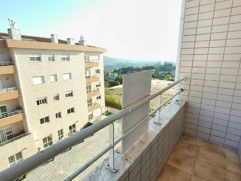 Apartamento T2 em Oliveira de Azeméis