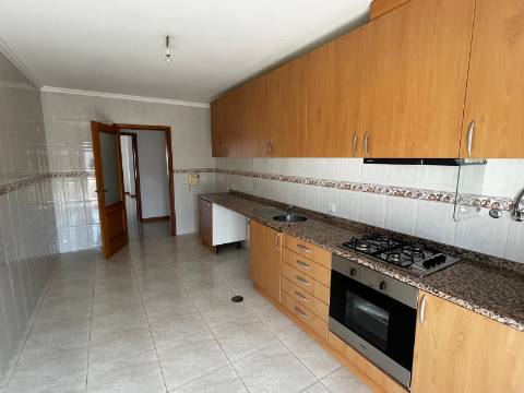 Apartamento T3 em Oliveira de Azeméis