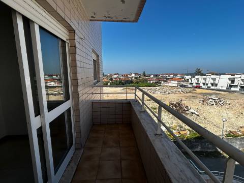 Apartamento T3 em Oliveira de Azeméis