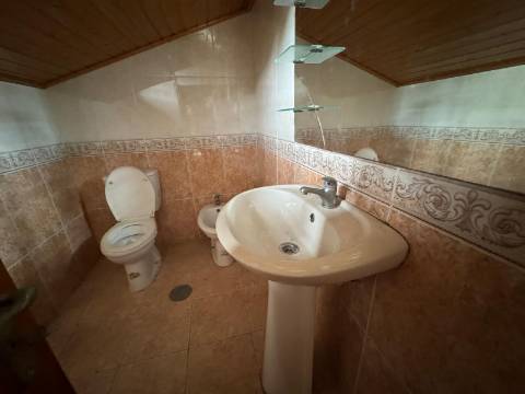 Moradia Geminada T2 em Lourosa