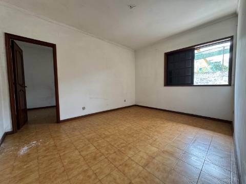 Moradia Geminada T2 em Lourosa