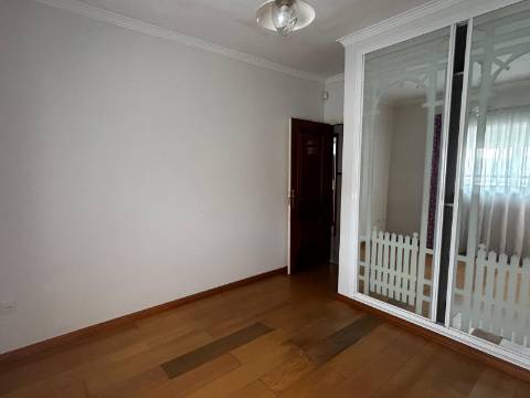 Moradia Isolada T3 em Esmoriz