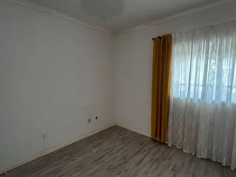 Moradia Isolada T3 em Esmoriz