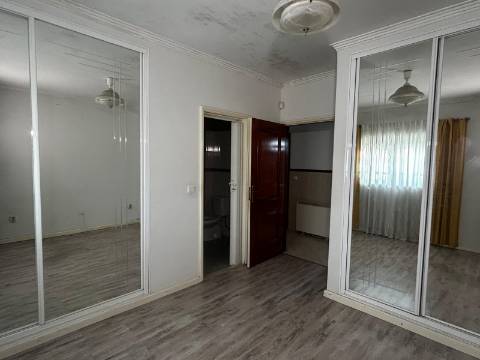 Moradia Isolada T3 em Esmoriz