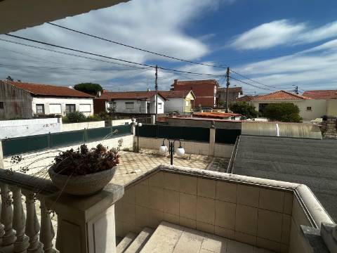 Moradia Isolada T3 em Esmoriz