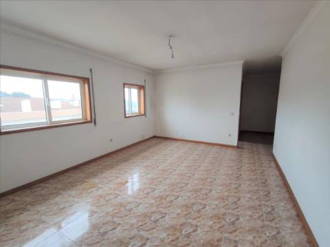 Apartamento T2 em Oliveira de Azeméis