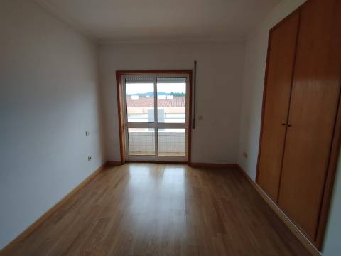 Apartamento T2 em Oliveira de Azeméis