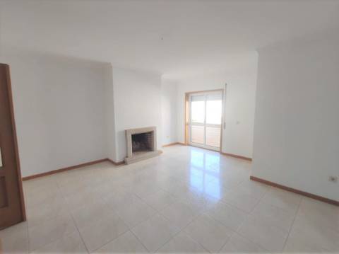Apartamento T3 em Oliveira de Azeméis
