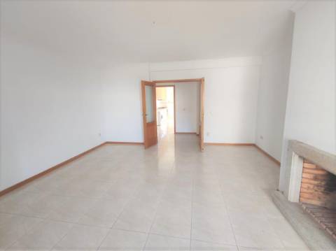 Apartamento T3 em Oliveira de Azeméis