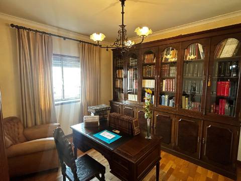 Duplex T4 em São João da Madeira