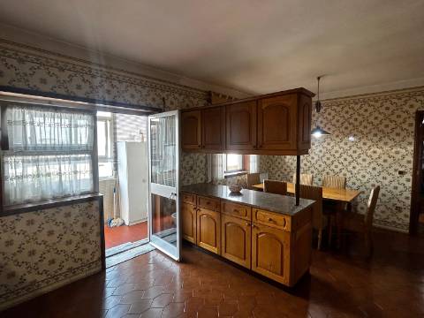 Duplex T4 em São João da Madeira