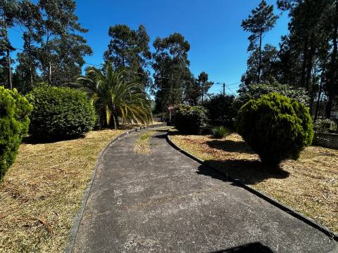 Moradia T4 em Macieira de Sarnes