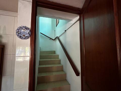 Moradia T4 em Macieira de Sarnes