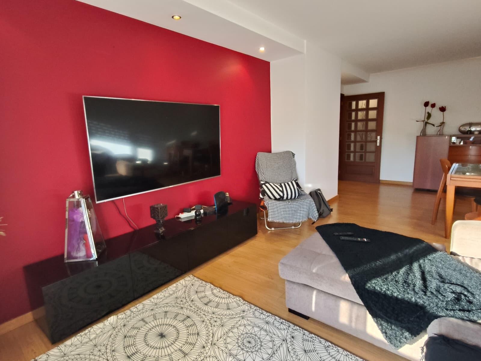 Apartamento T2 em São João da Madeira
