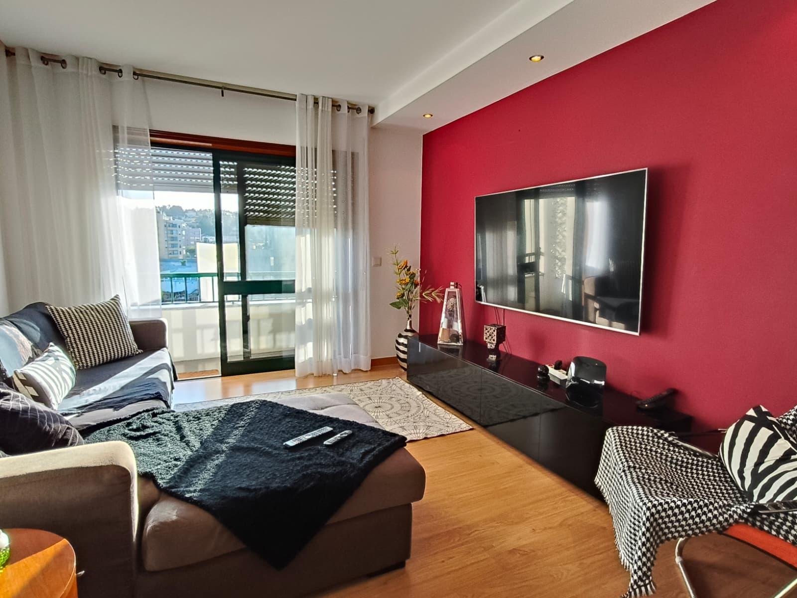 Apartamento T2 em São João da Madeira