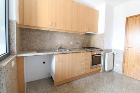 Apartamento T4 em Oliveira do Douro