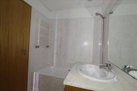 Apartamento T4 em Oliveira do Douro