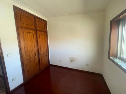 Moradia T3 em Arcozelo