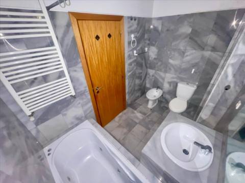 Apartamento T3 em Oliveira do Douro