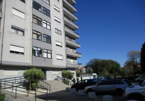 Apartamento T2 em Vilar do Paraíso