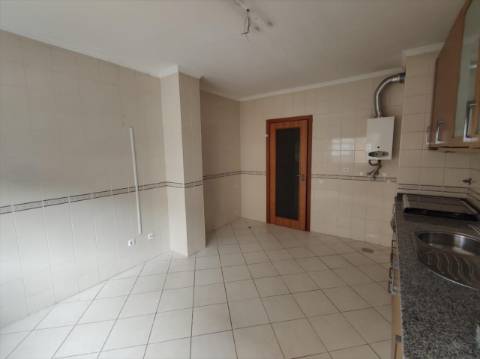 Apartamento T3 em Oliveira de Azeméis