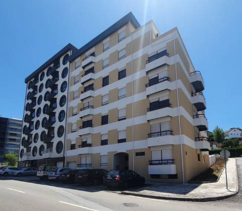 Apartamento T3 em Oliveira de Azeméis