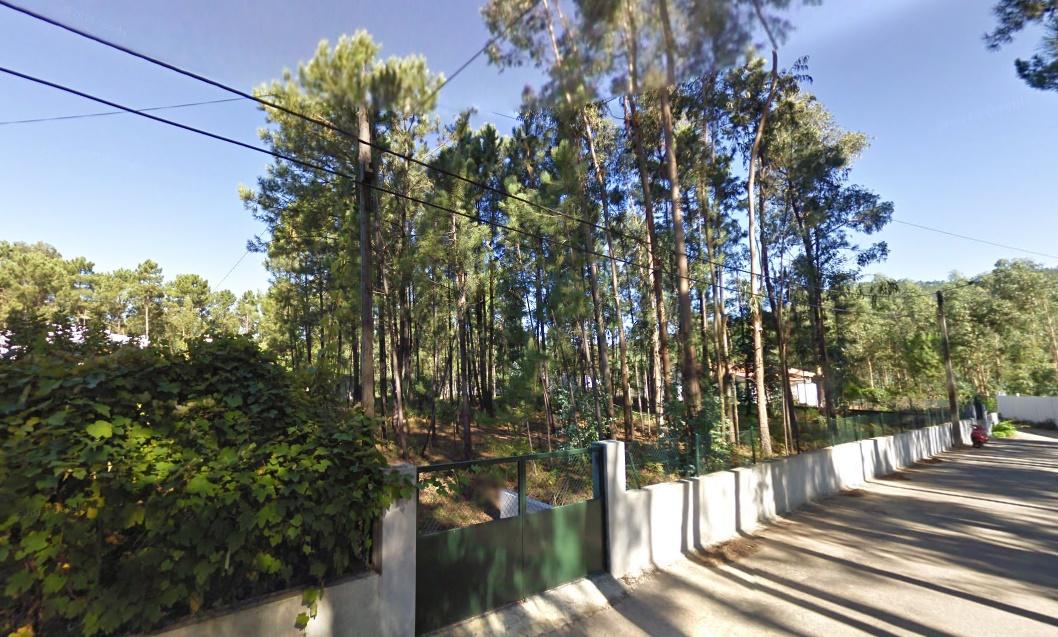 Terreno em Macieira de Sarnes