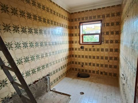 Moradia Isolada T3 em Santa Maria de Lamas