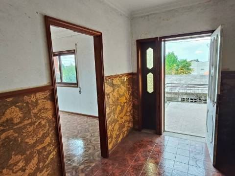 Moradia Isolada T3 em Santa Maria de Lamas