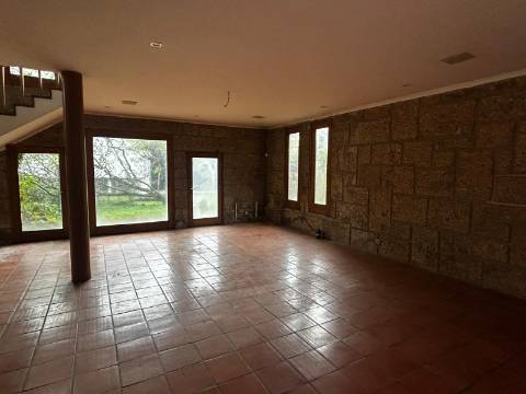 Moradia T4 em Guimarães