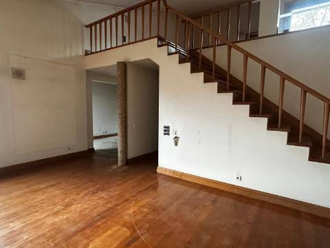 Moradia T4 em Guimarães