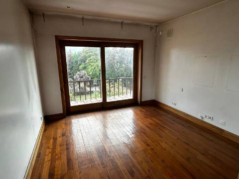 Moradia T4 em Guimarães