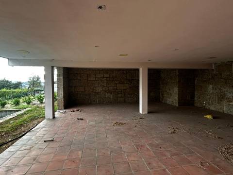 Moradia T4 em Guimarães