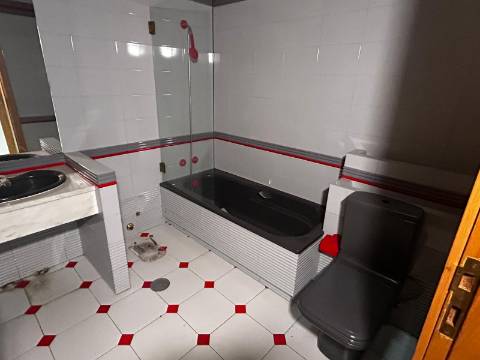 Moradia T4 em Guimarães