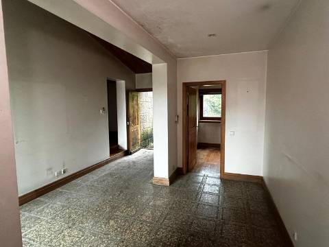 Moradia T4 em Guimarães