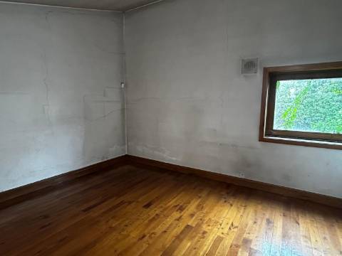 Moradia T4 em Guimarães