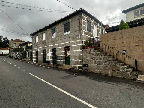 Loja em Moreira de Cónegos