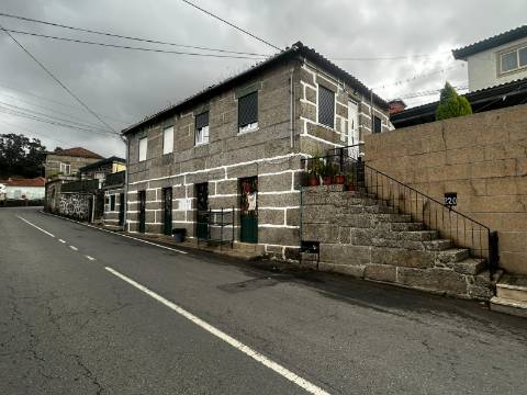 Loja em Moreira de Cónegos