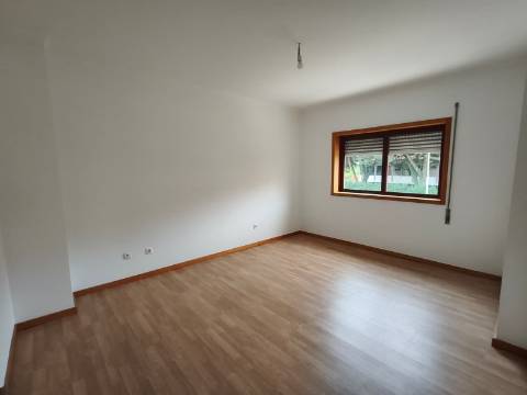 Apartamento T3 em Oliveira de Azeméis