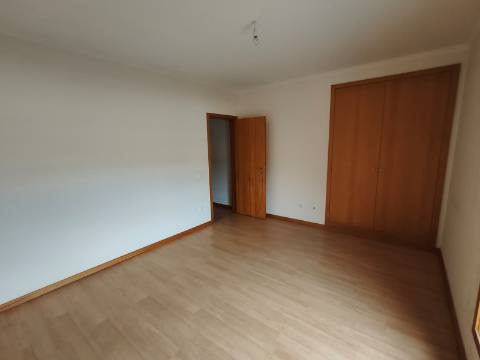 Apartamento T3 em Oliveira de Azeméis