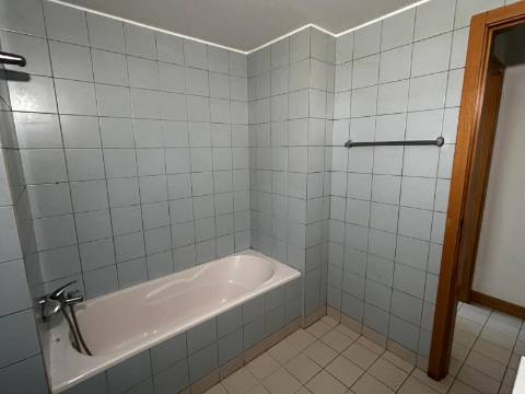 Apartamento T2 em Sanfins