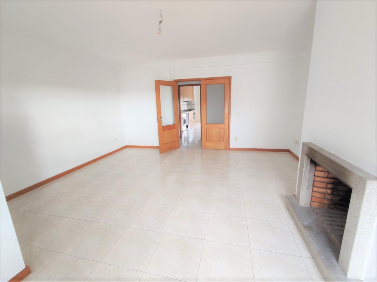 Apartamento T3 em Oliveira de Azeméis