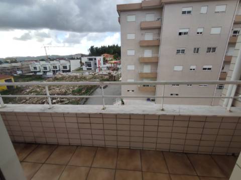 Apartamento T3 em Oliveira de Azeméis