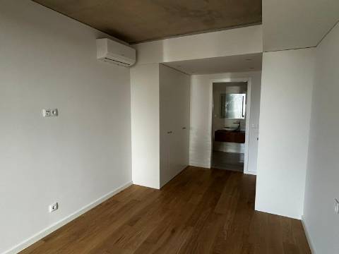 Apartamento T1 em Oliveira de Azeméis