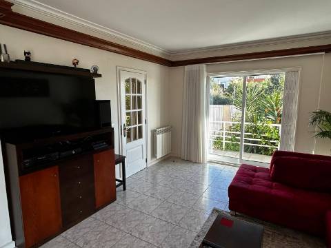 Moradia Isolada T3 em Escapães