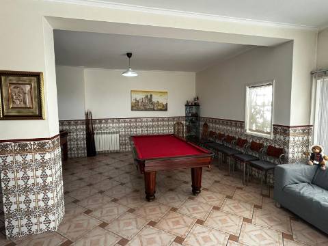 Moradia Isolada T3 em Escapães
